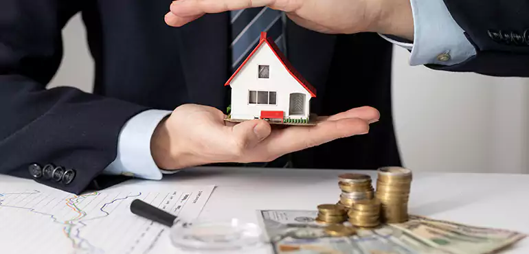 Who Do We Buy Houses From in Lubbock, TX?